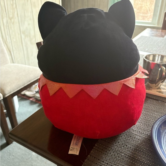 Twizzlers Cat Squishmallow - Picture 2 of 4